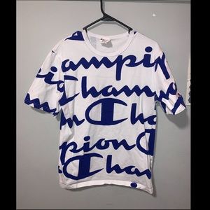 Champion T-shirt
